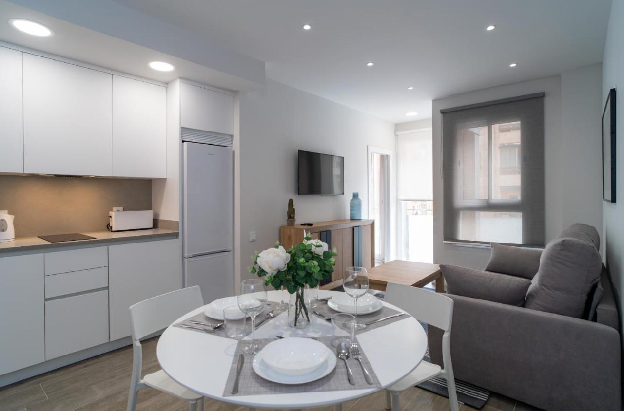 Aac Malaga - Apartamento Luminoso Y Nuevo, A 1,3Km Del Centro De Малага Екстериор снимка